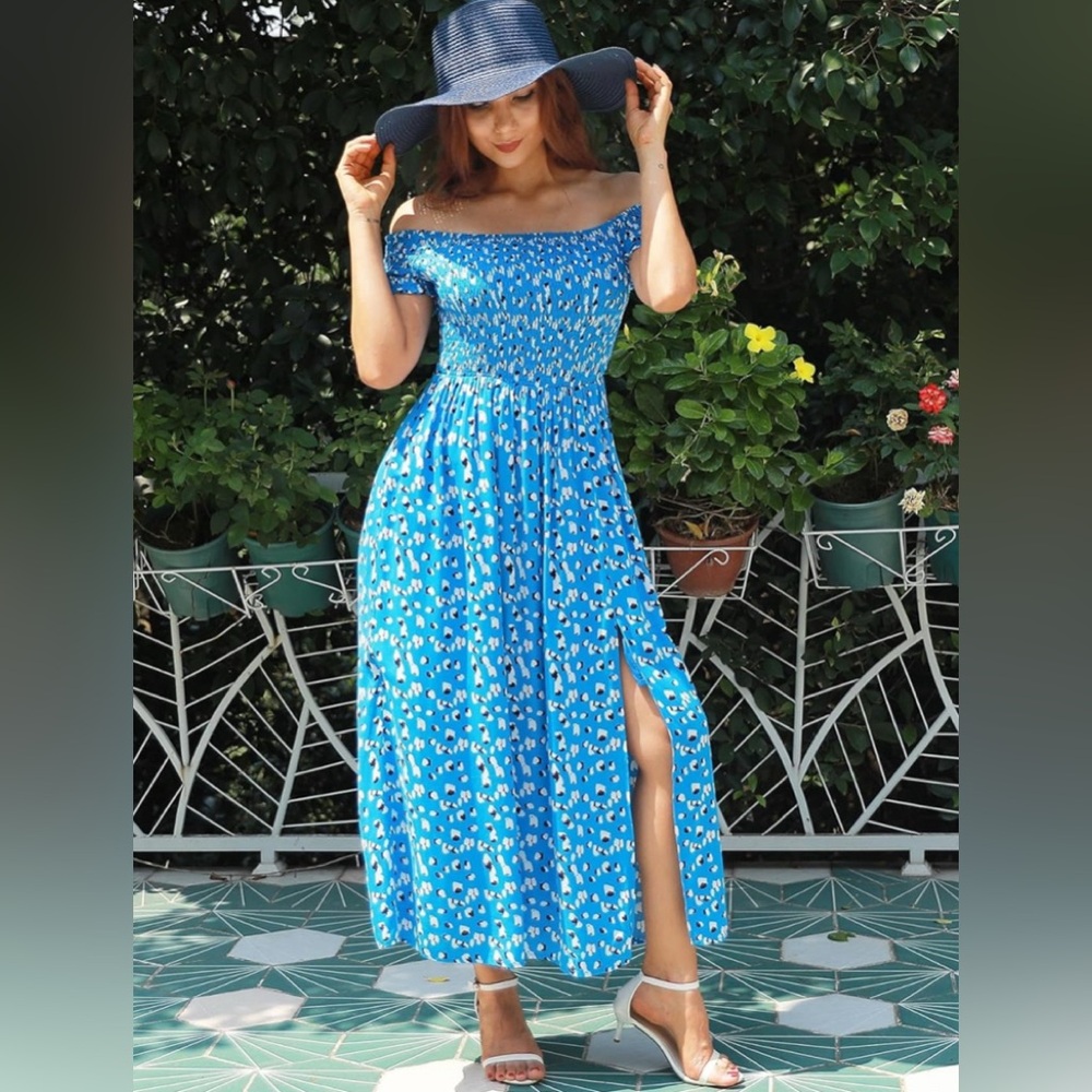 Chic Blue Floral Off-Shoulder Maxi Dress new